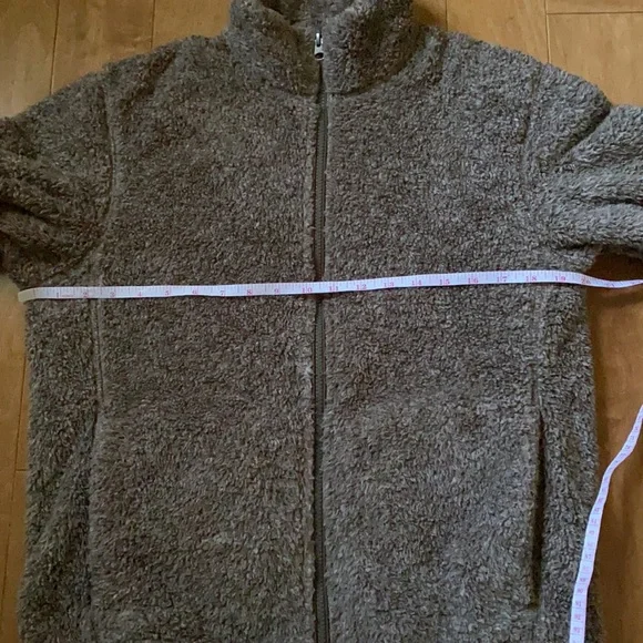 UNIQLO MEN’S FLUFFY TEDDY  FLEECE SWEATER SZ SMALL - Picture 9 of 10